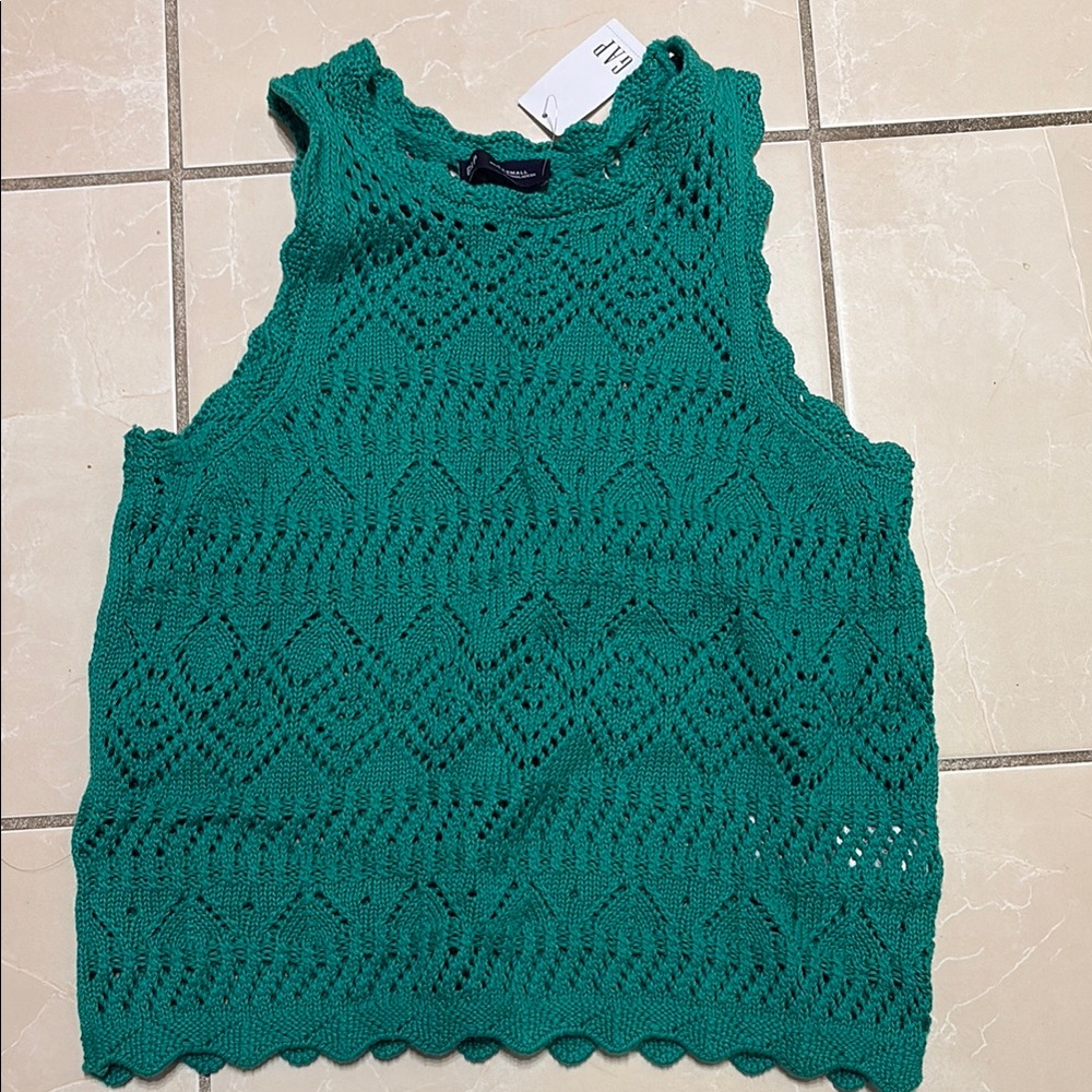 NWT GAP Green Cropped Sleeveless Tank Top
